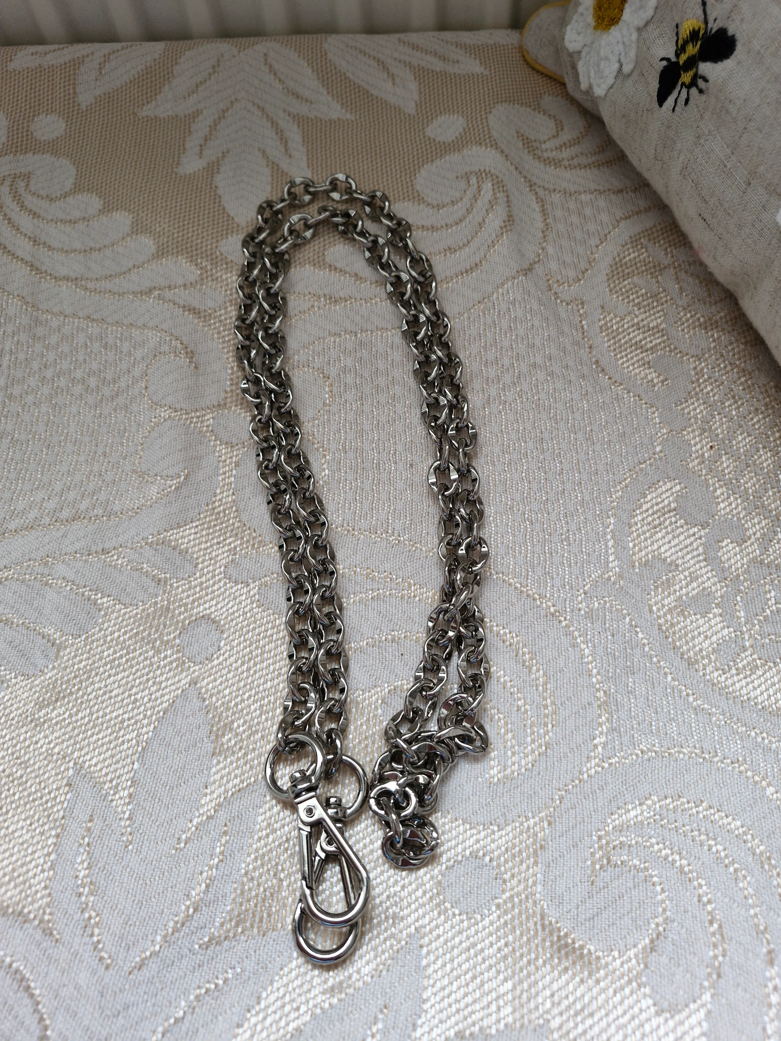 Silver crossbody chain strap 