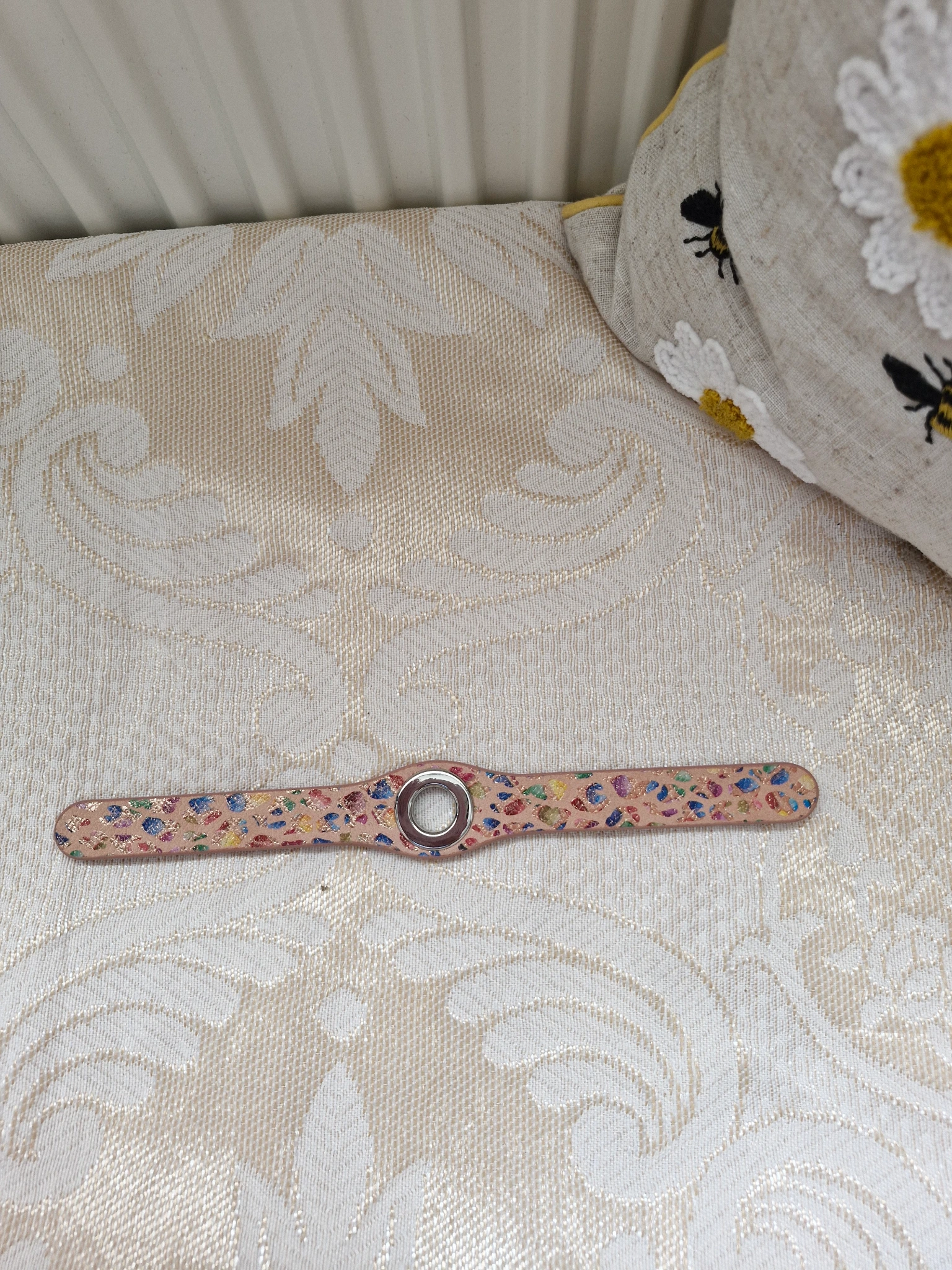 Confetti popper silver hardware 