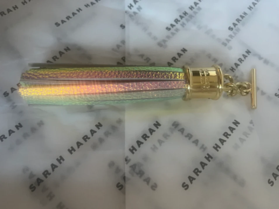 Capsule Tassel - Textured - Gold / Rainbow Unicorn
