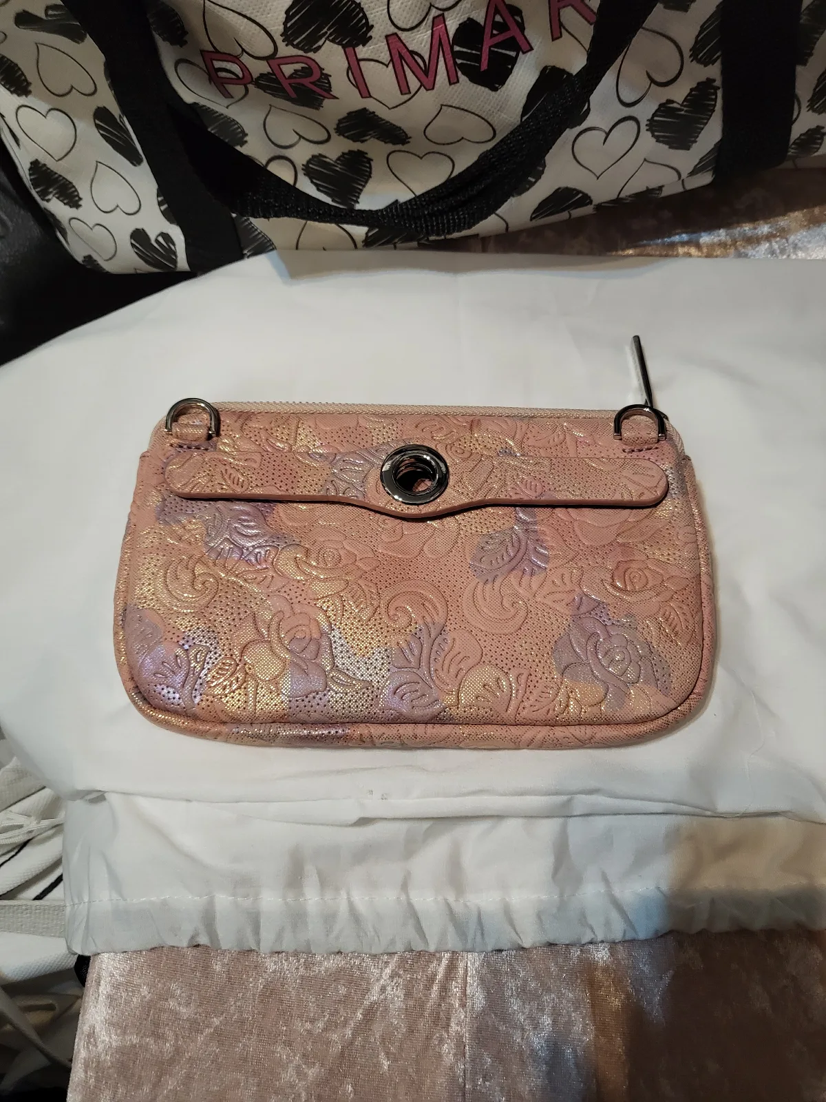 Garden of roses millie pouch 