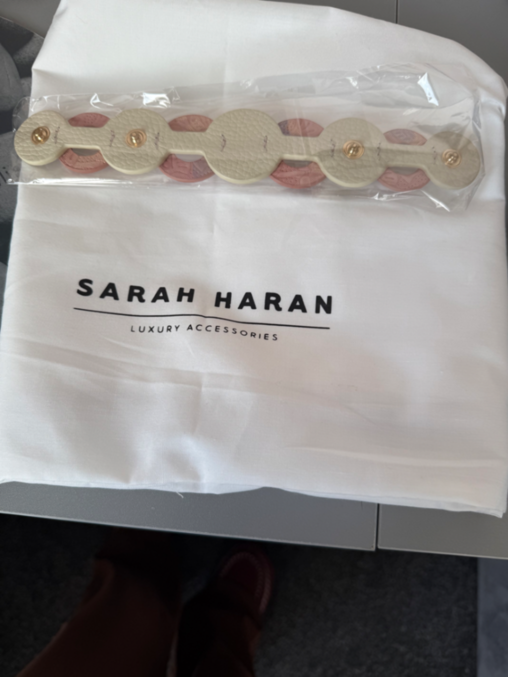 Deco Strip - Textured Circle - Gold / Garden Of Roses Cream