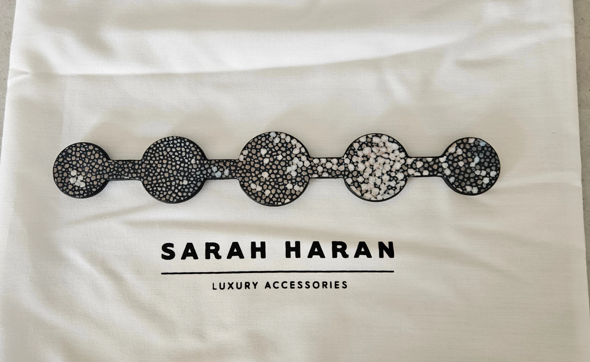 Deco Solo Classic | Multi Colour Shagreen with Silver hardware