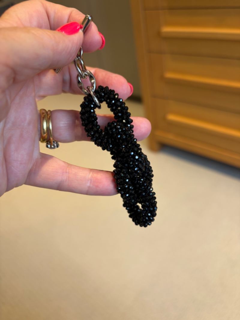 Black Kings Knot tassel with silver hw 