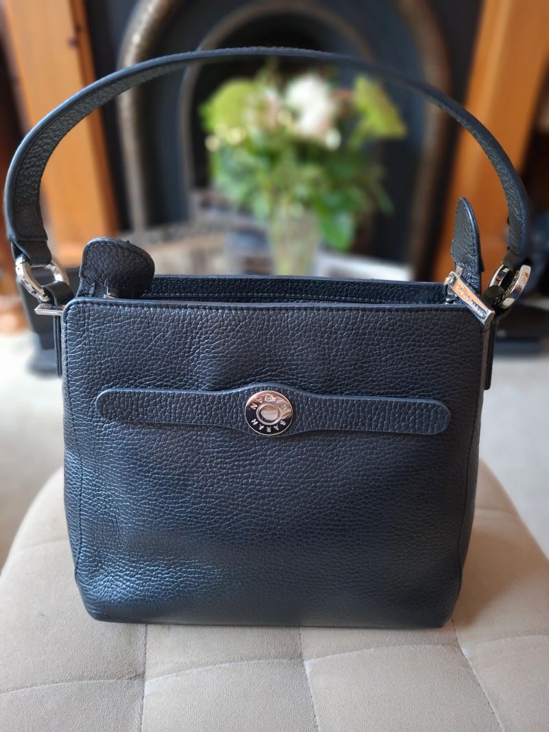 Rosa Handbag | Black with Silver hardware