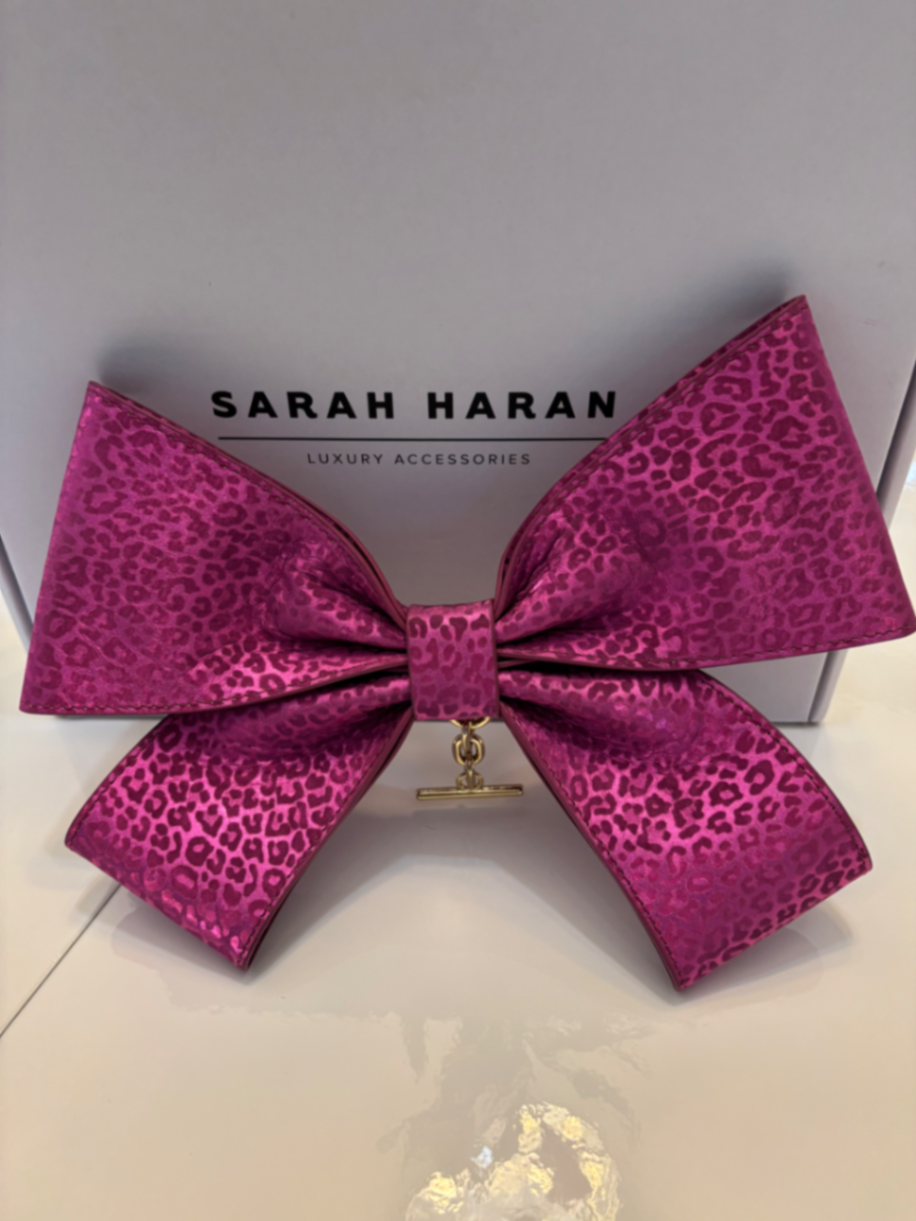 Pink leopard Bow GHW
