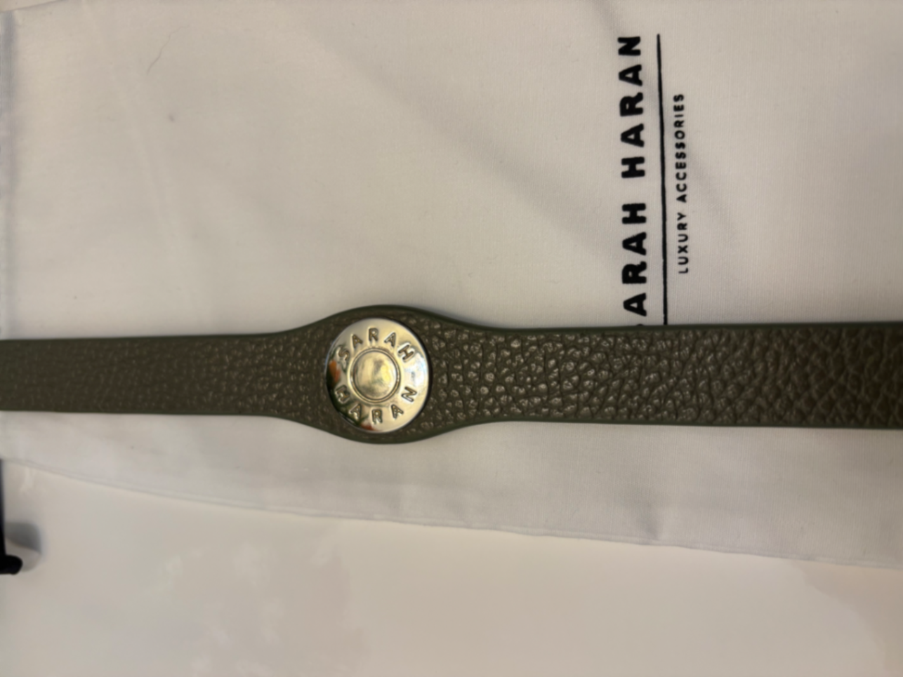 Olive logo deco strip SHW 