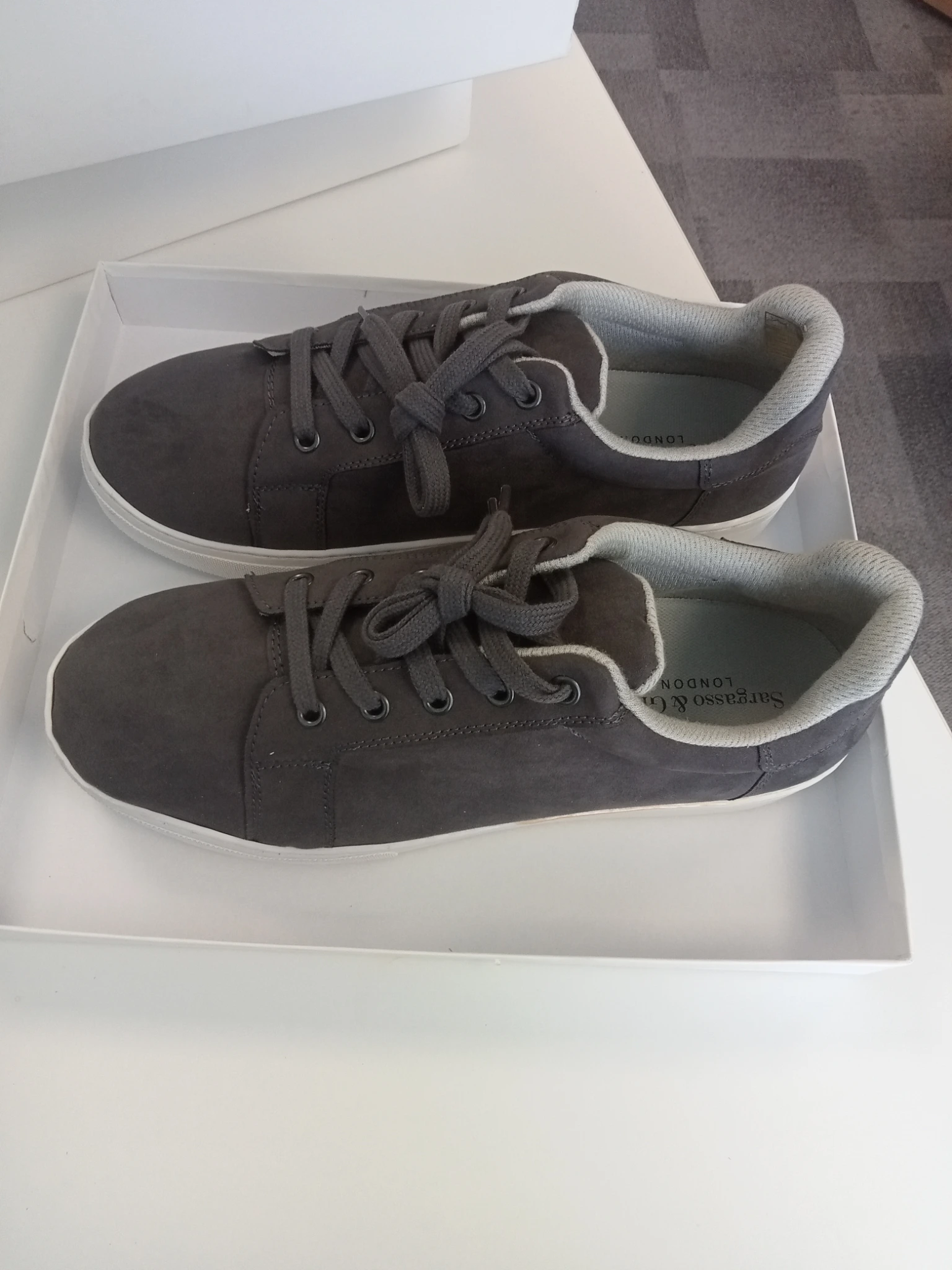 Wide Fit Trainers - Grey Suede 