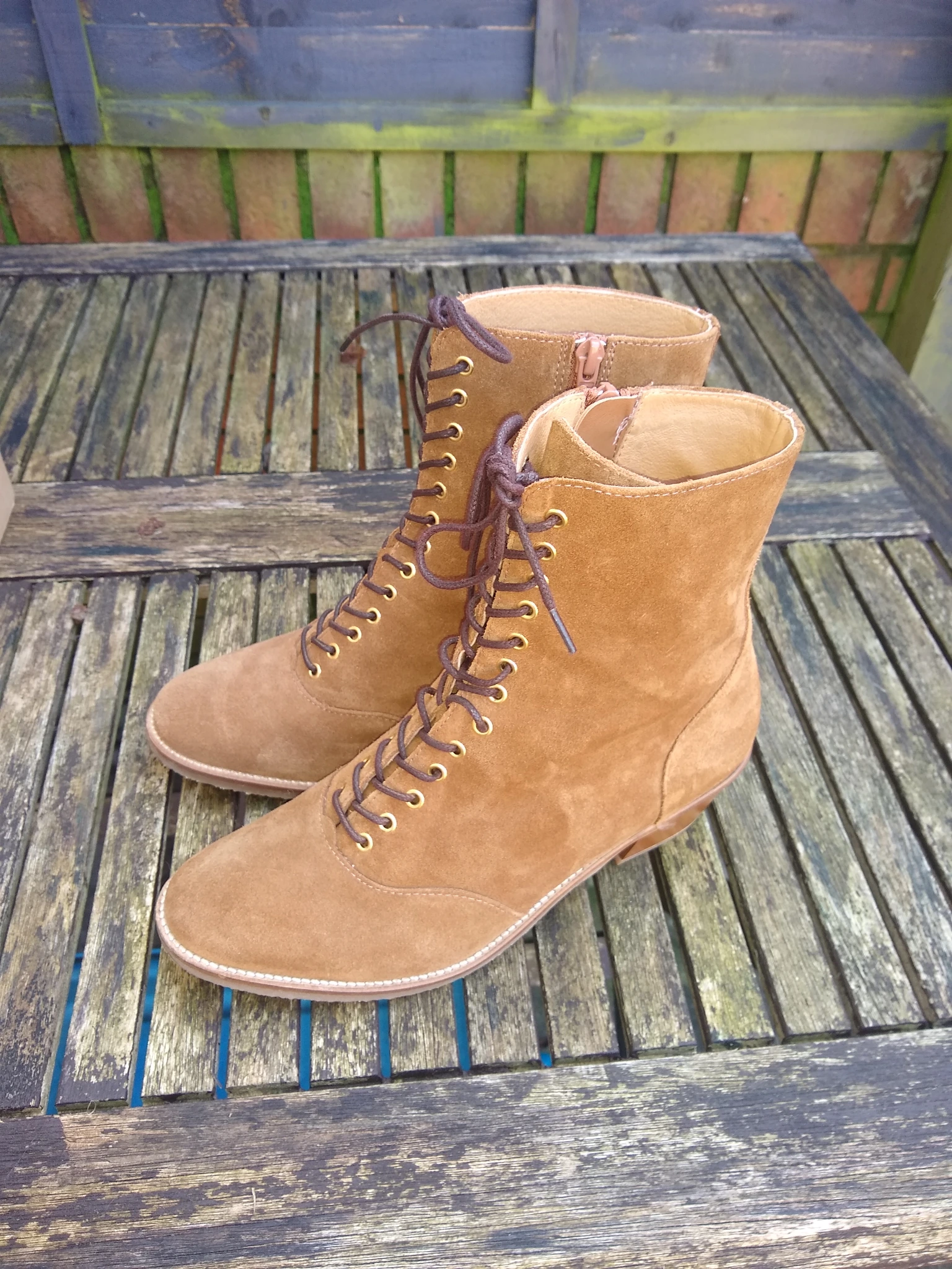 Lorna, size 6, tan suede, almond toe, block heel ankle boot