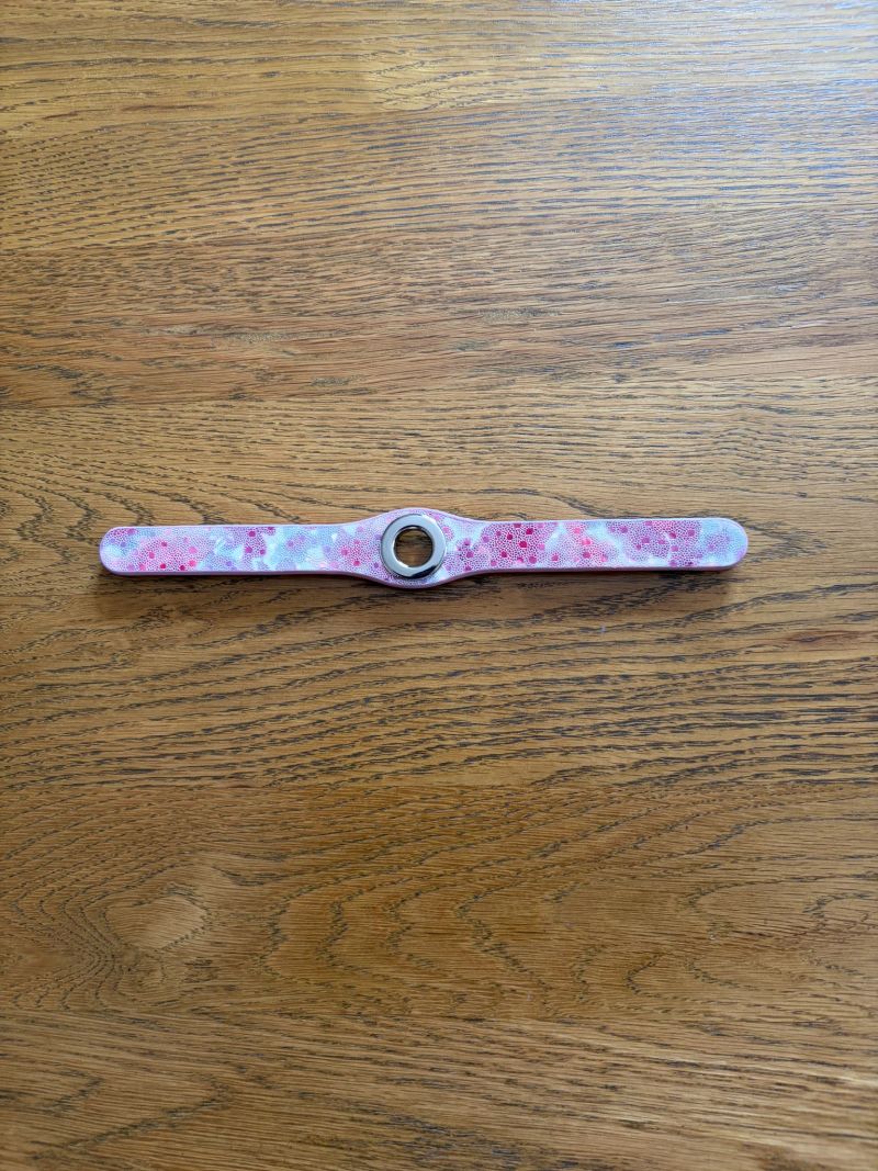Classic Deco Strip Cherry Blossom