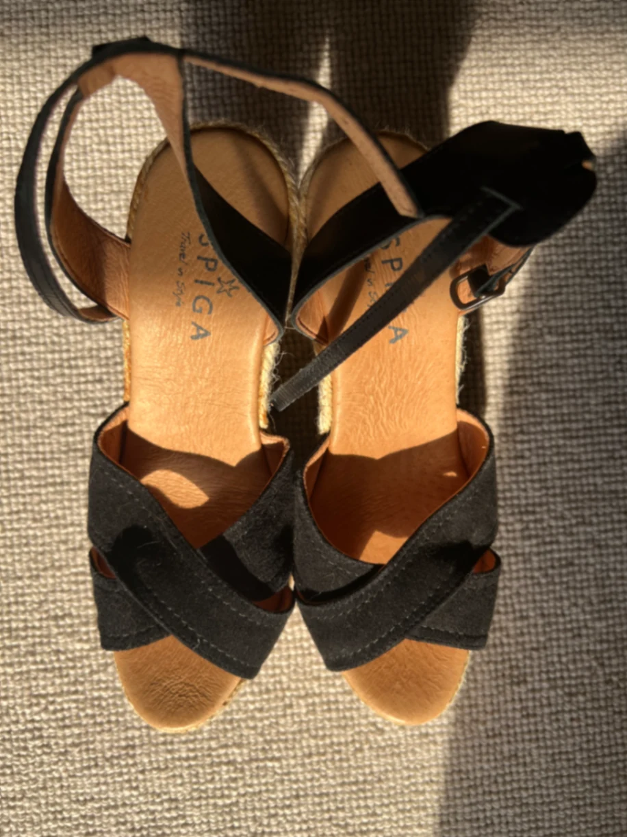 Black high platform sandals