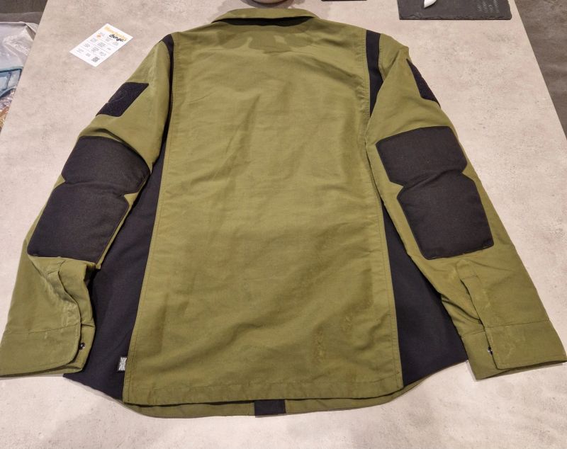 HYBRID JACKET