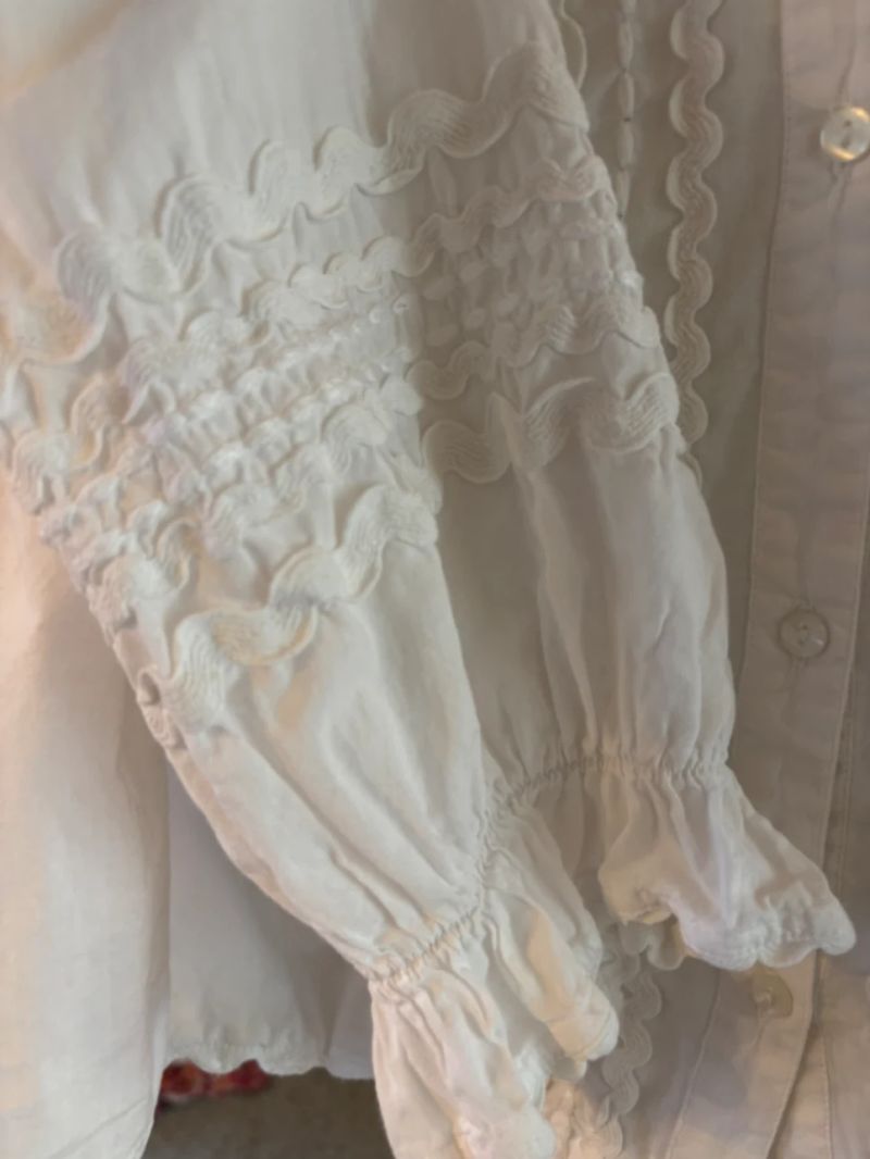 Rose Ric-Rac Trim Shirt - Ivory