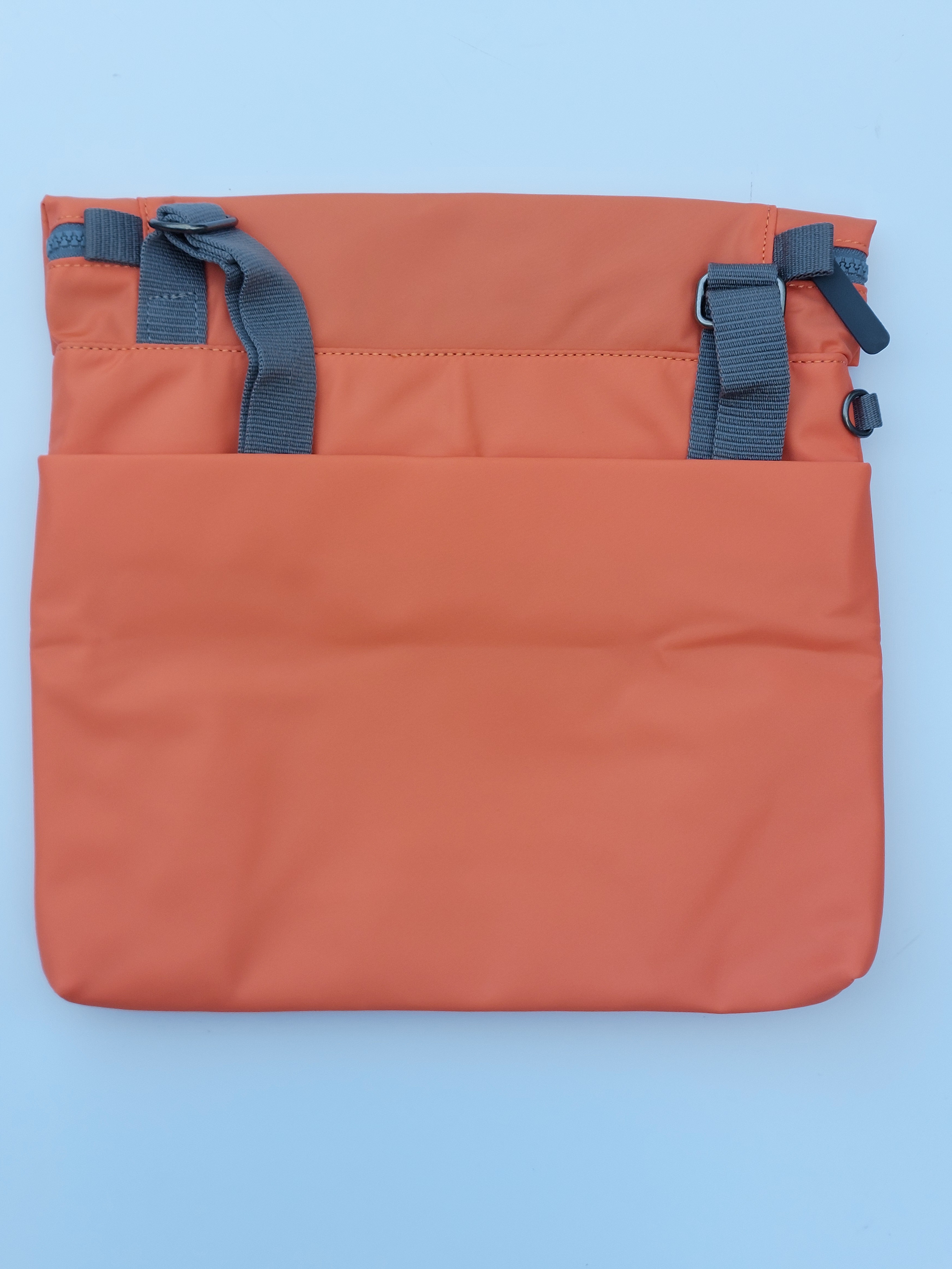 Stratford L in Orange