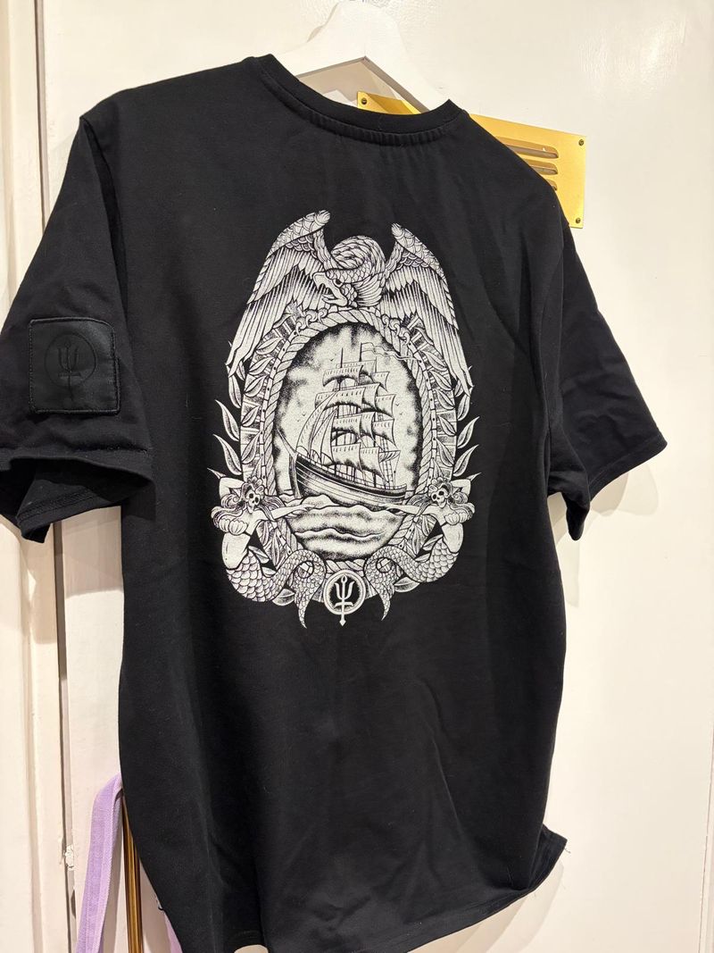 INSIGNIA T-SHIRT - SHINE A LIGHT, GUIDE ME HOME