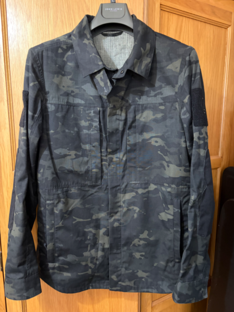 Black MultiCam Hybrid Jacket Size L