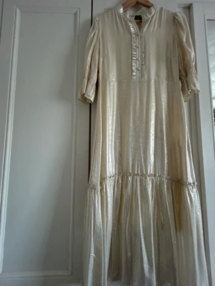 slim fit dress slacks 1950's Yma Sumac Custom Couture Metallic Gold Hourglass Trained Dress