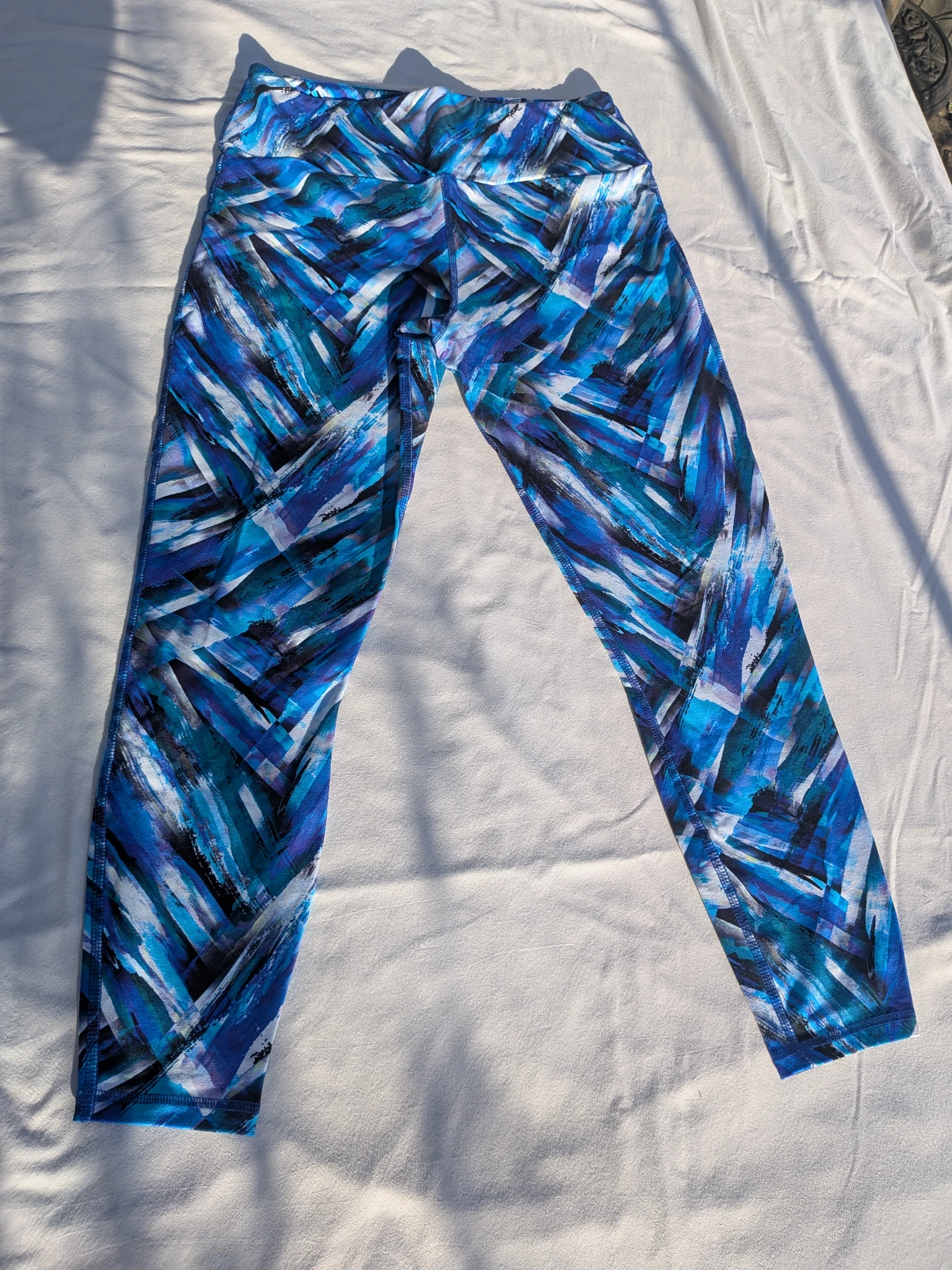 Enduro sculpting patterned leggings