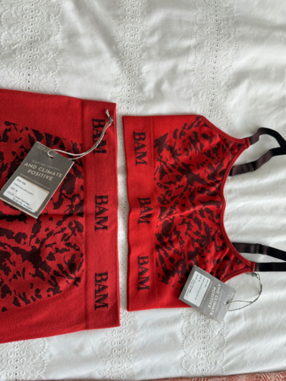 Women’s Balance Shorts & Crop Top 