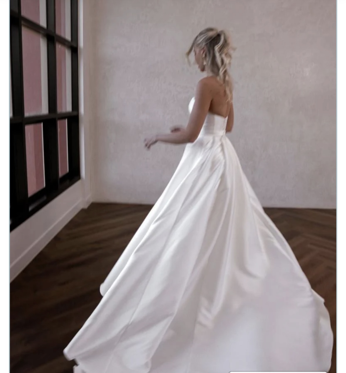 Mya dress with detachable overskirt