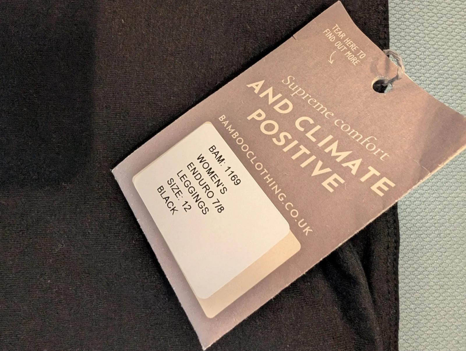 Enduro  Leggings size 12 , black new with tag 7/8 length