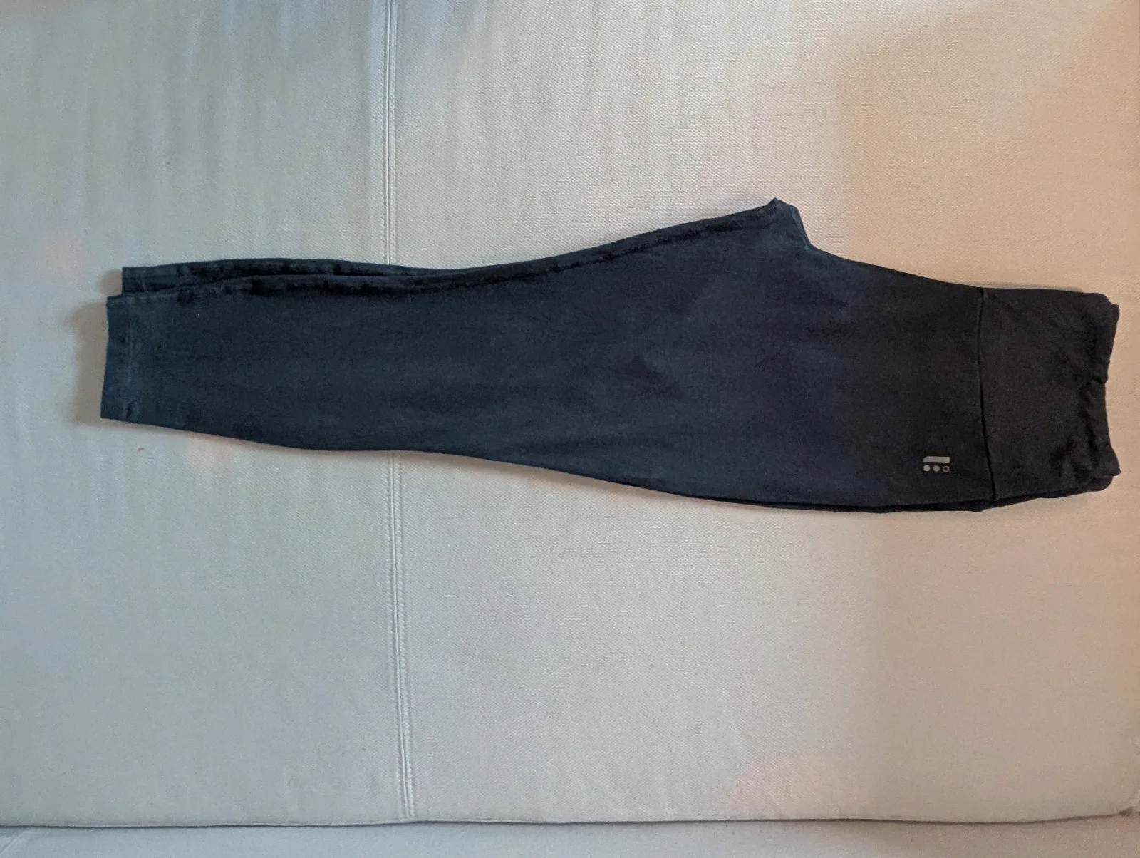 Enduro  Navy Blue leggings, size 12 , 7/8 length