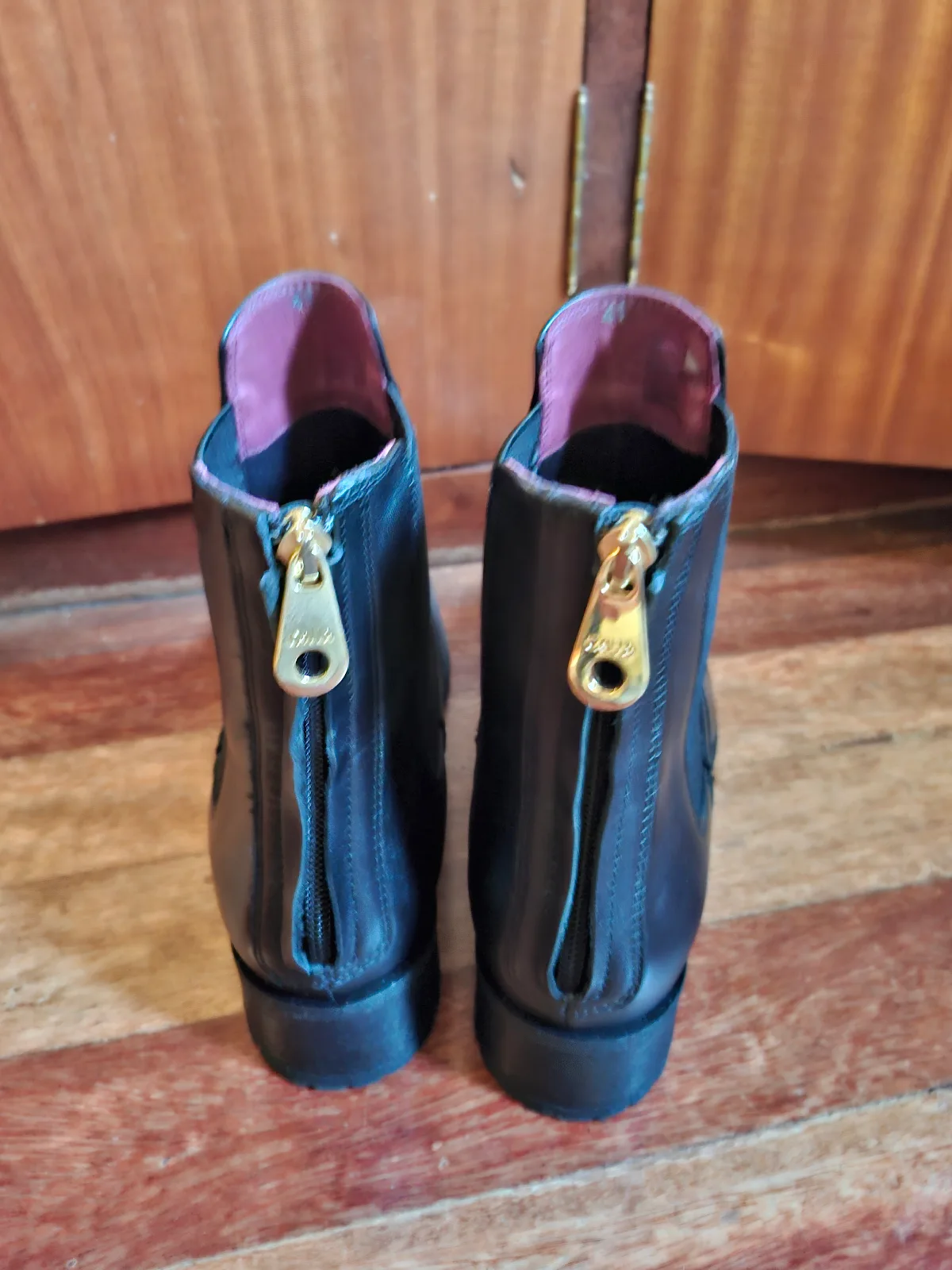 Alice - Black Leather Boots