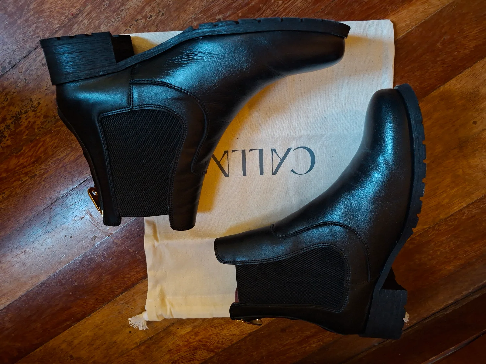 Alice - Black Leather Boots