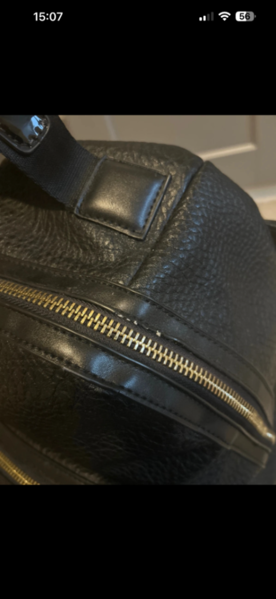 T&M Elwood Changing backpack Black/Gold