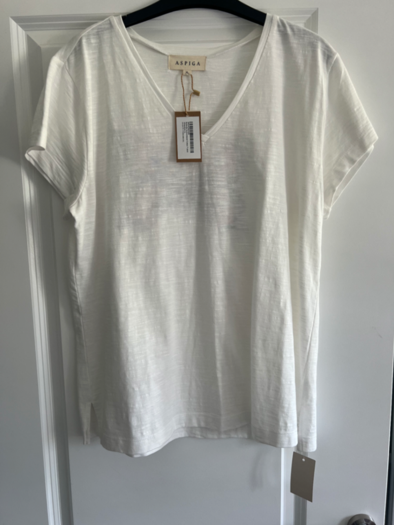 Butterfly Embroidered white/multi tshirt