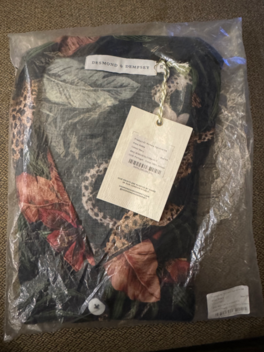 Soleia Brand New Long Sleeve Top and Bottoms Set. 