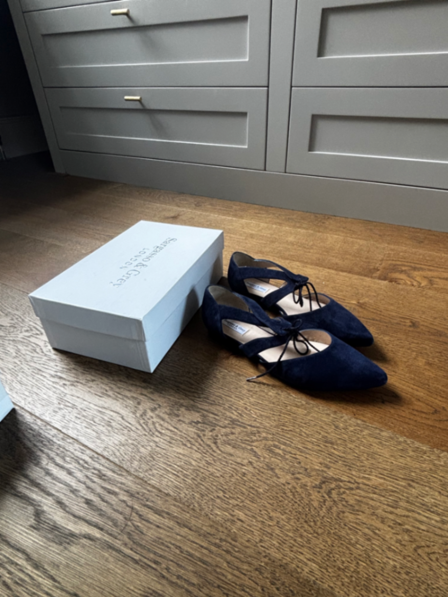 Leni Wide Fit Lace-Up Flats - Navy Suede