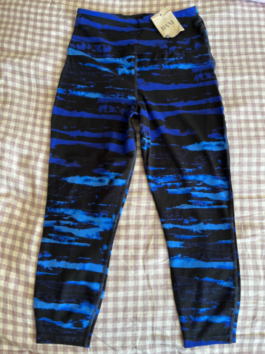 Brand new with tags - Women’s enduro 7/8 leggings size 14