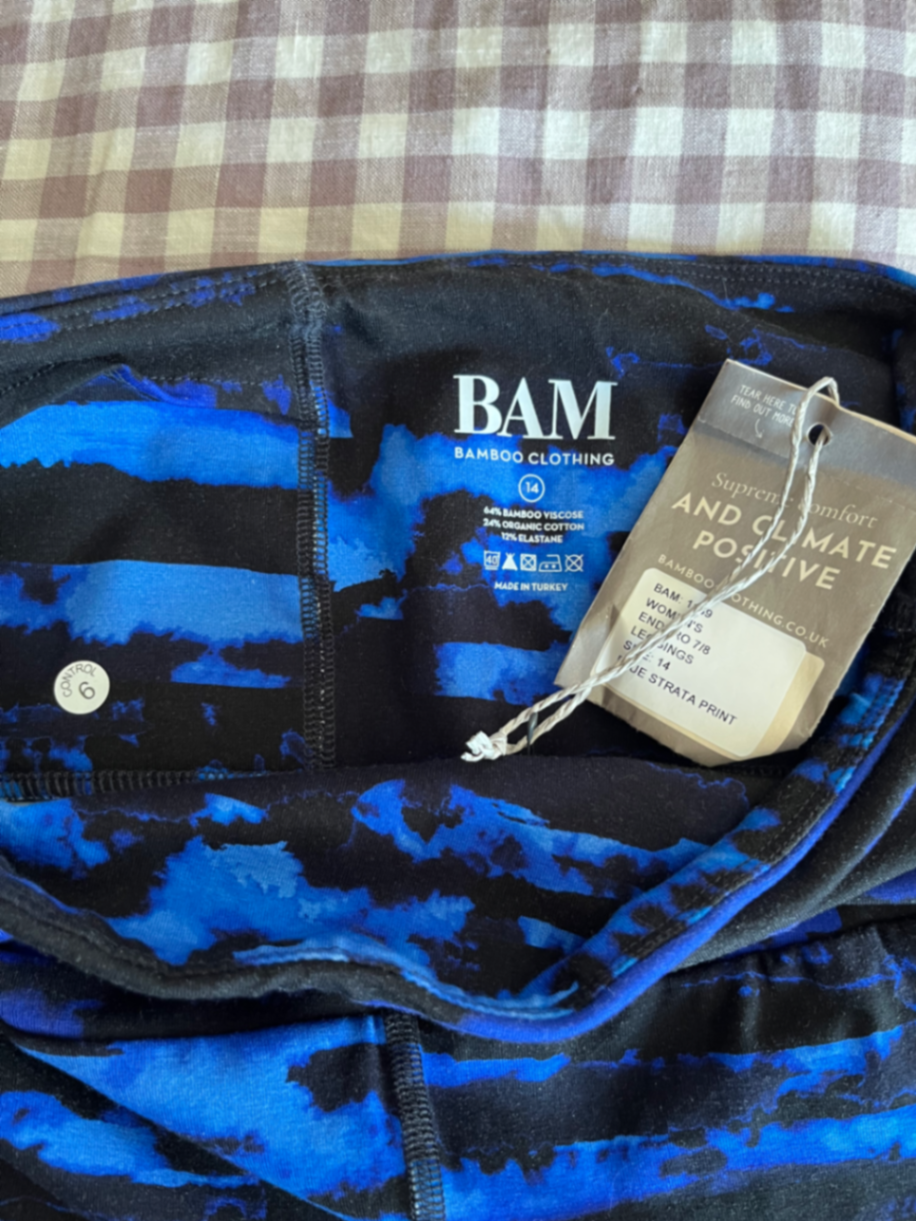 Brand new with tags - Women’s enduro 7/8 leggings size 14