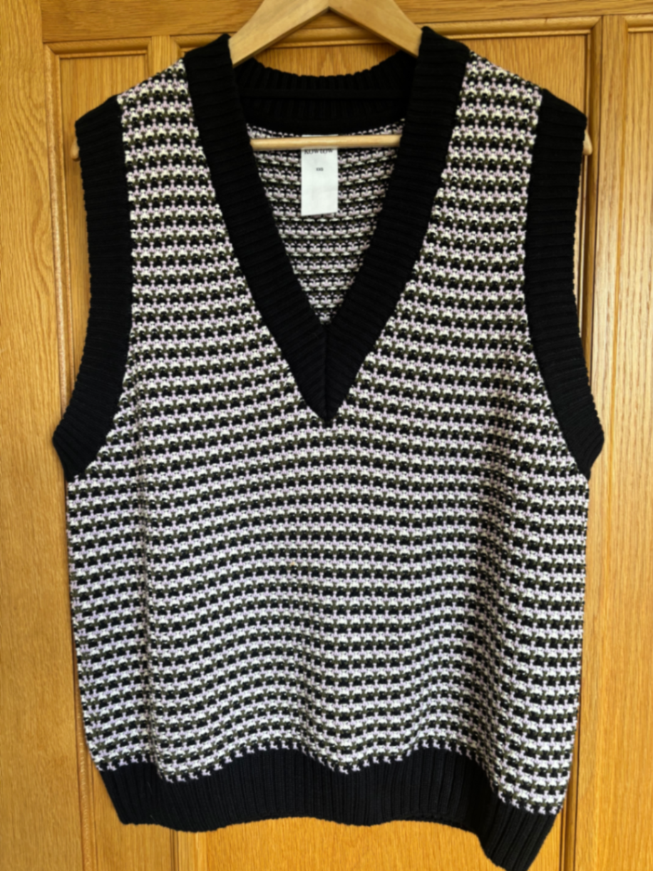 Kowtow blanket vest