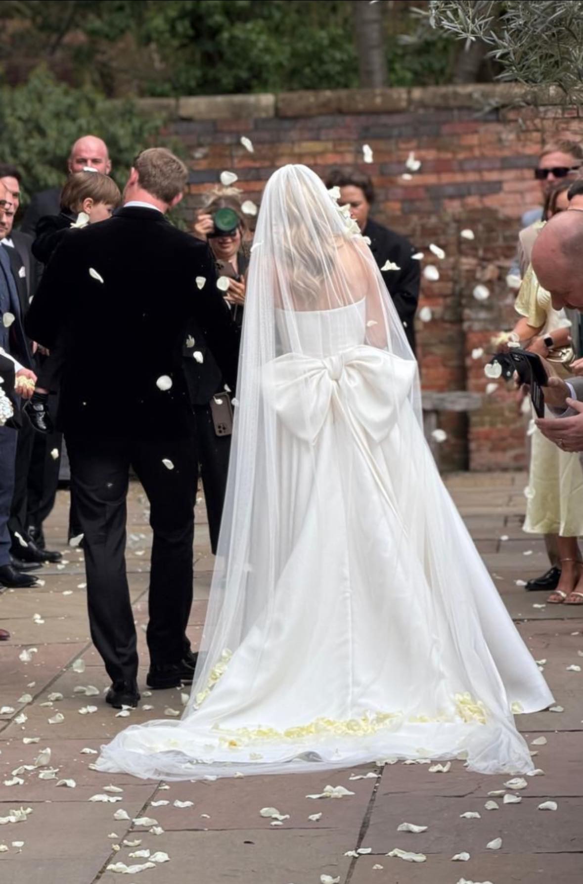 Halfpenny wedding dress