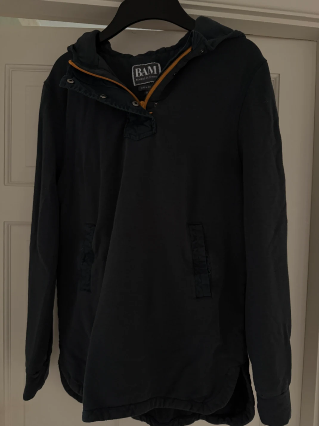 Dark teal hooded sweat shirt 