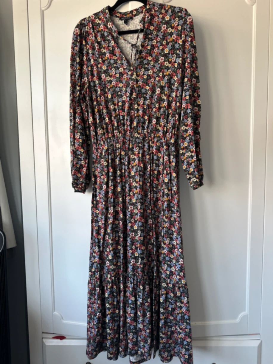 Camila Ecovero Dress size 12