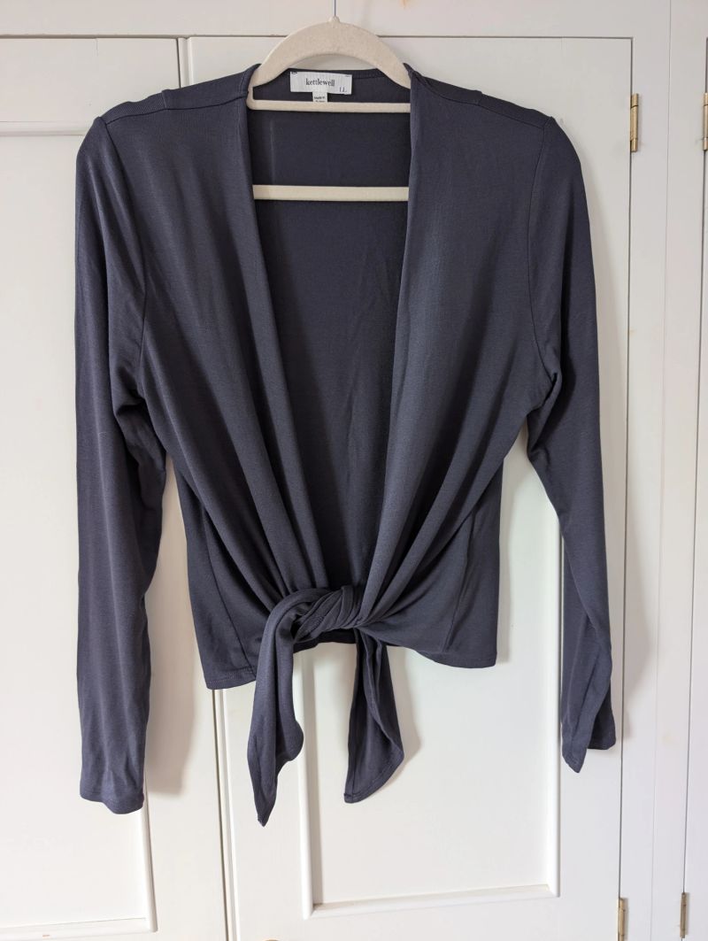 Kettlewell Short tie wrap in Charcoal size LL