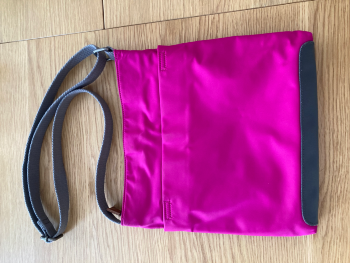 Kennington crossbody in Candy
