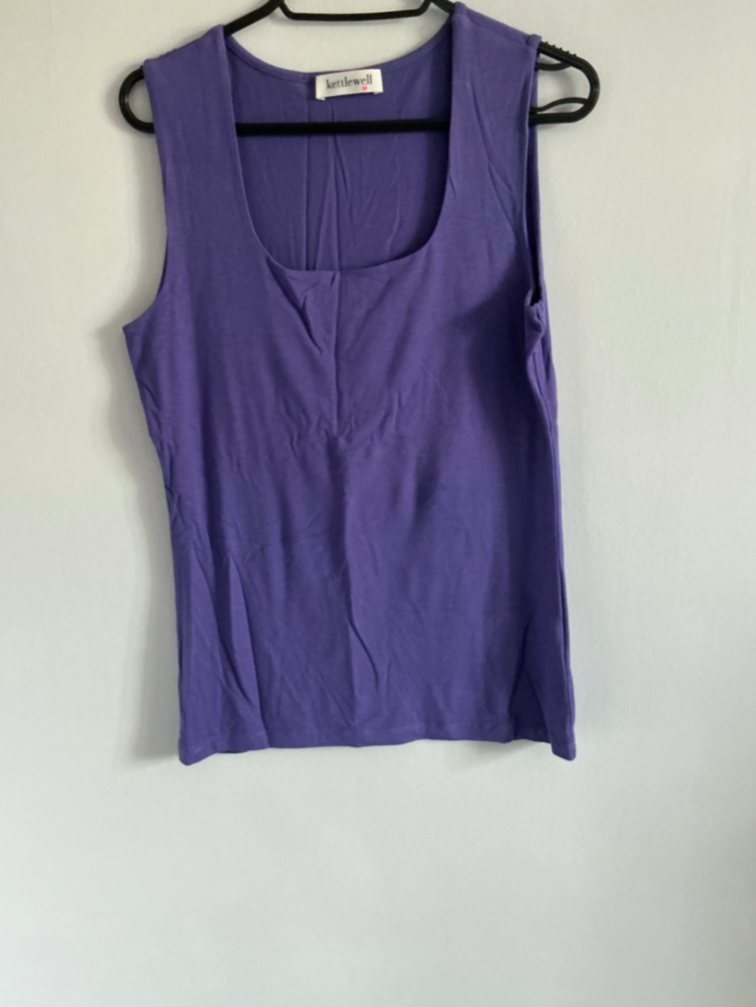 Sleeveless soft square vest, M