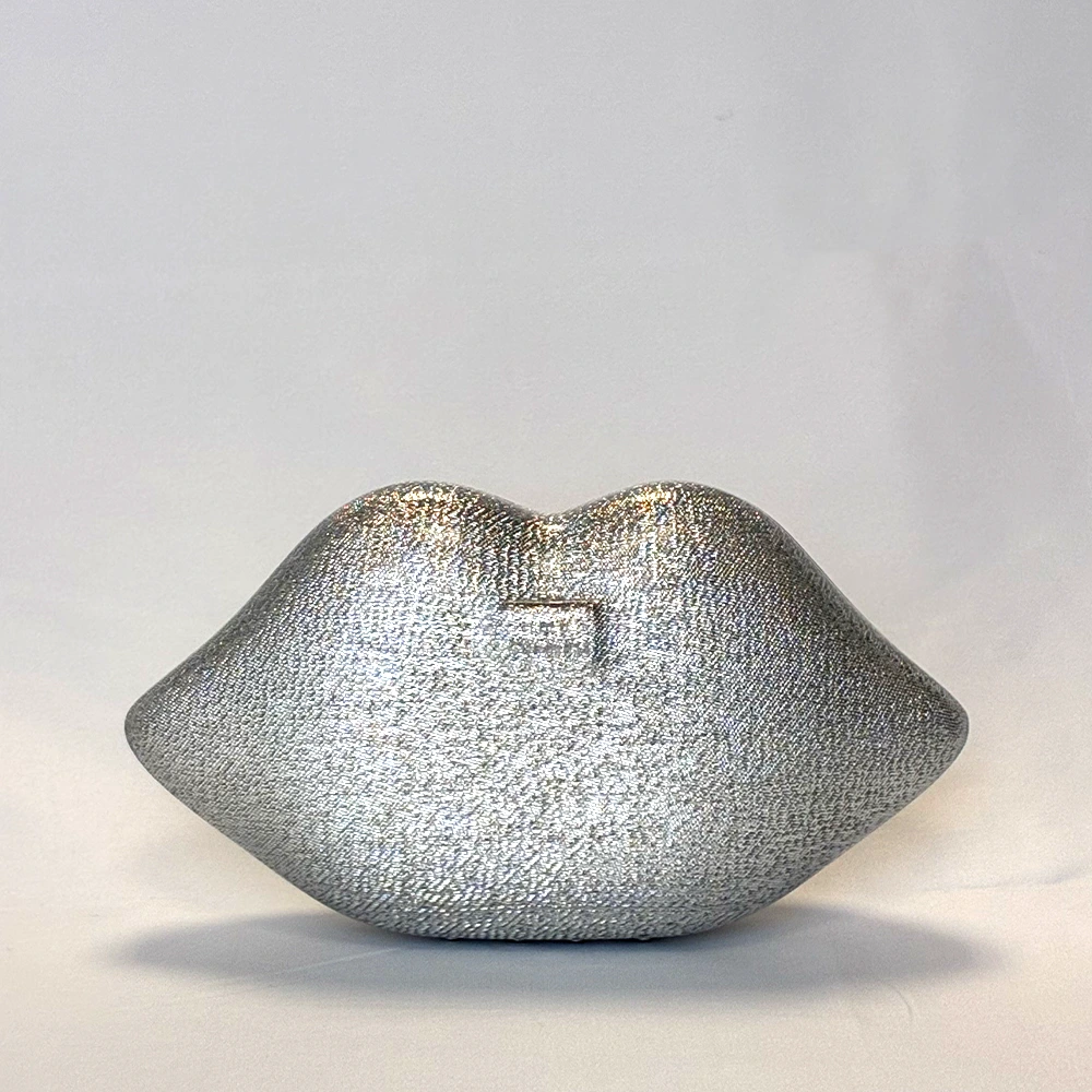 SILVER GLITTER LIPS CLUTCH