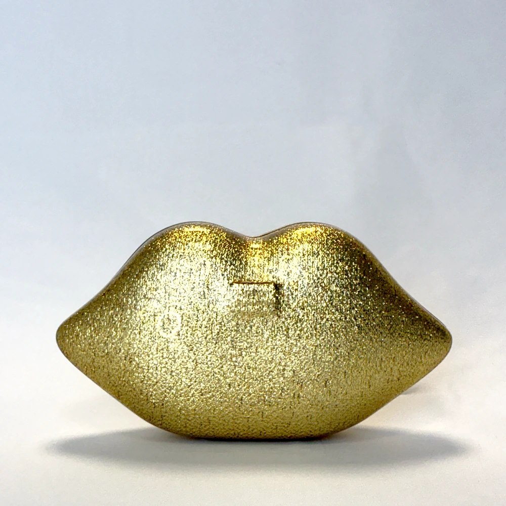 BRIGHT GOLD LIPS CLUTCH
