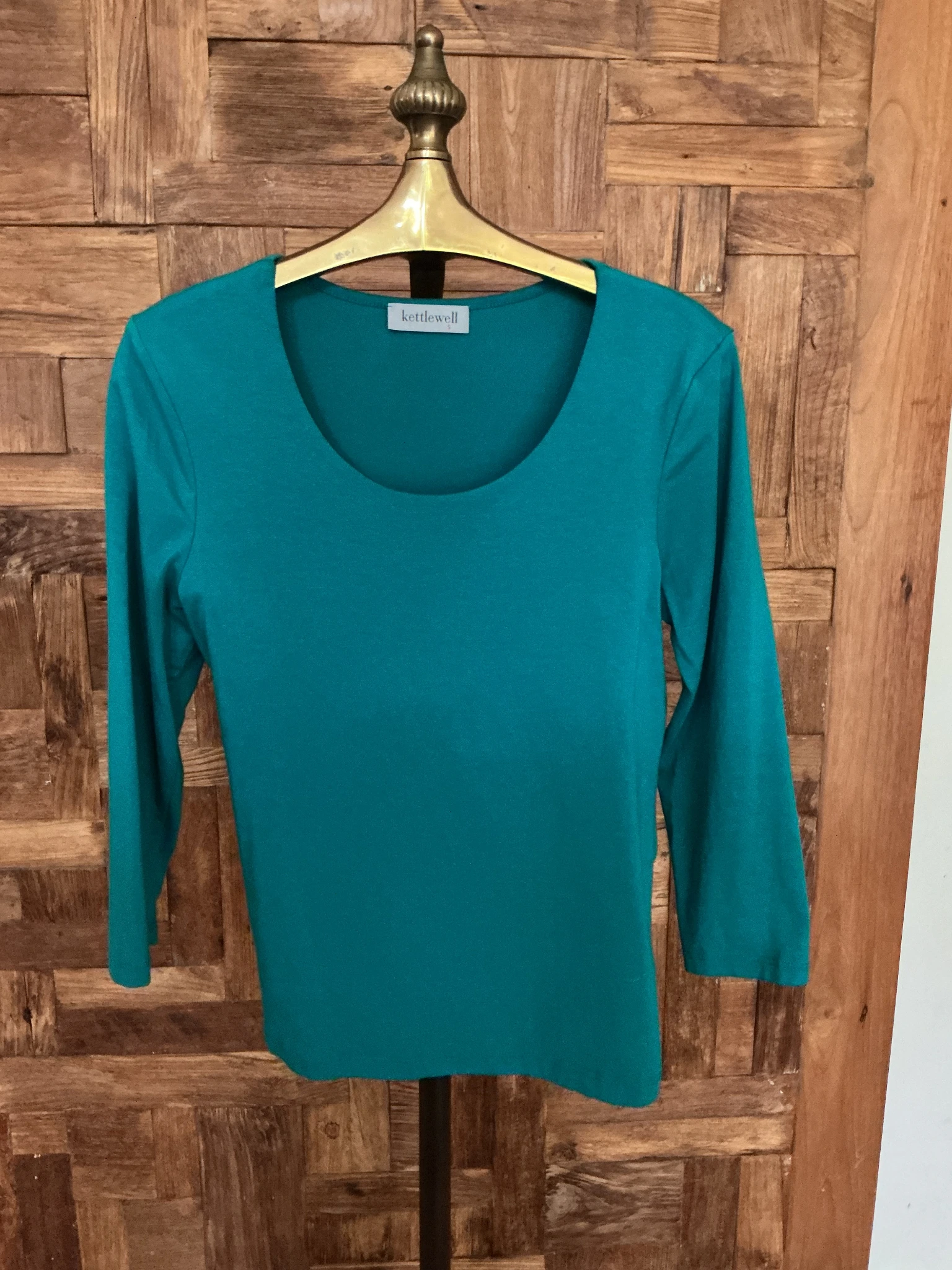 Darcey Scoop 3/4 Sleeve in Teal (all 4 color seasons)