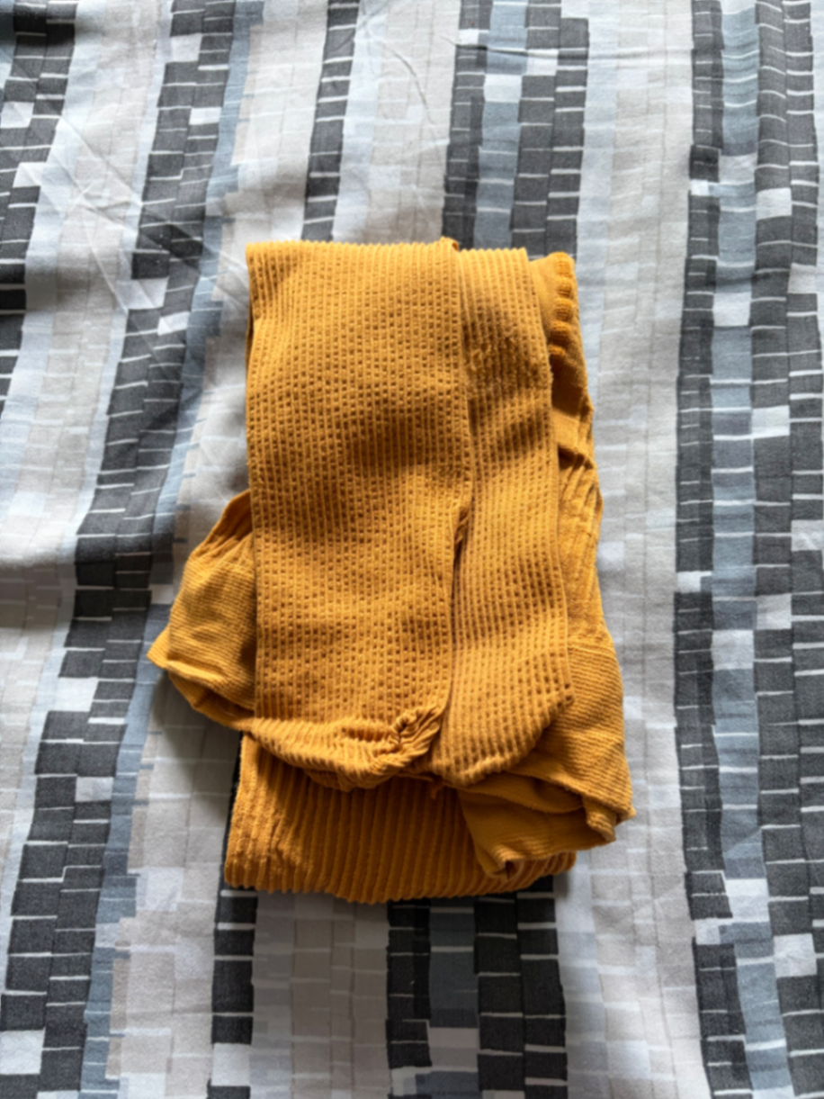 Mustard ribbed tights