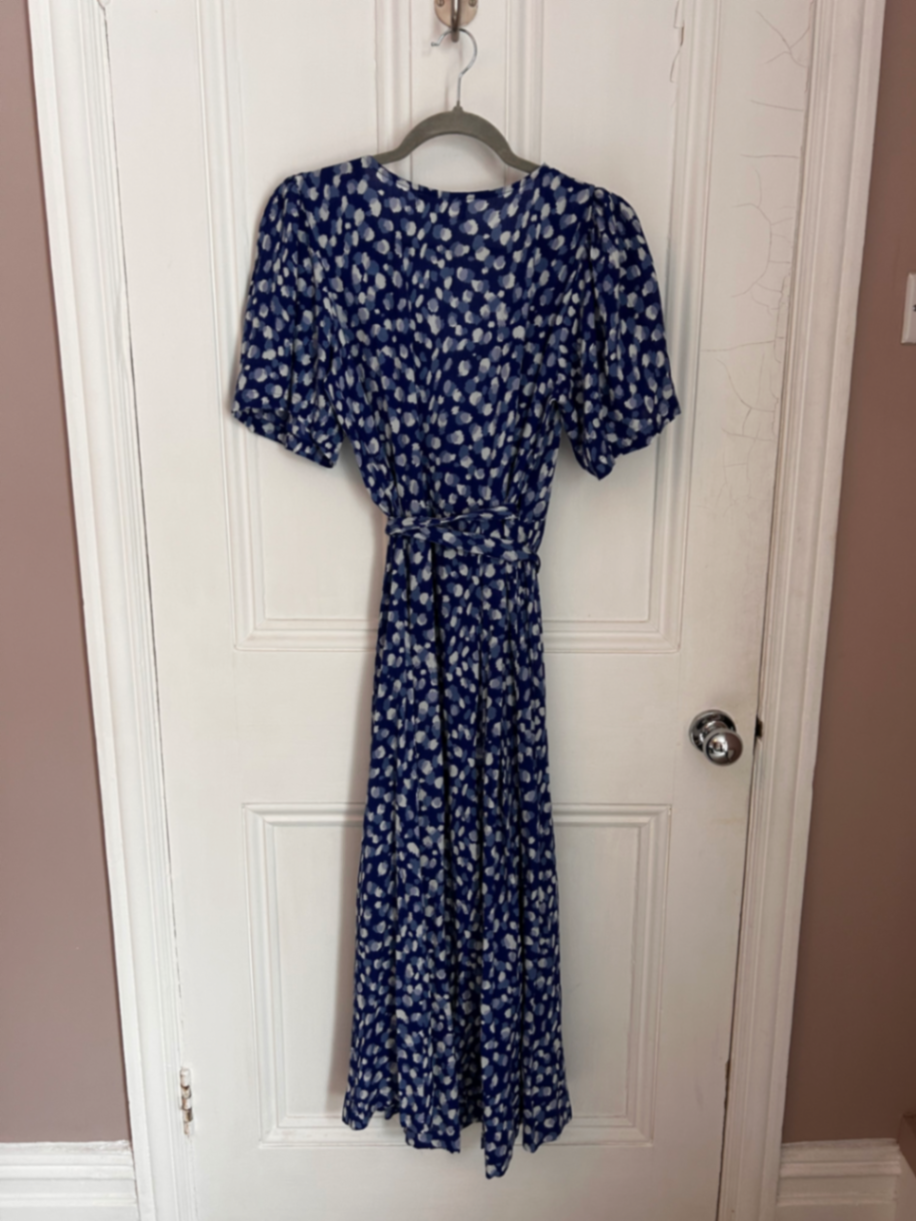 Short sleeved wrap dress