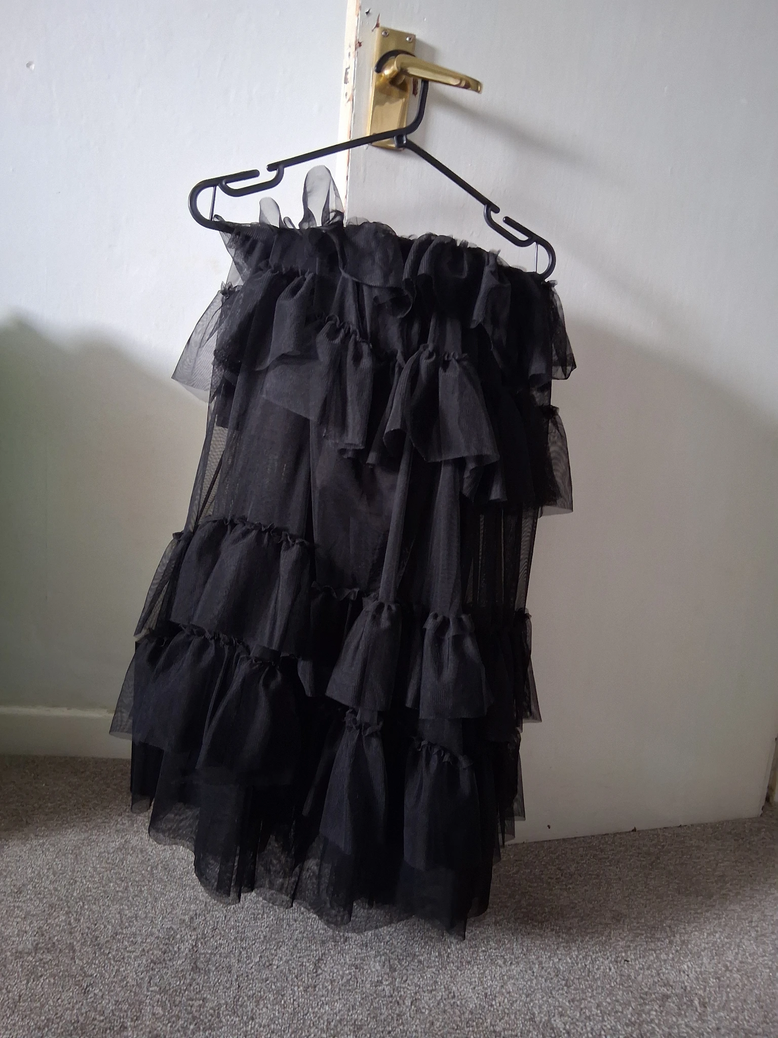 Black max meshed skirt
