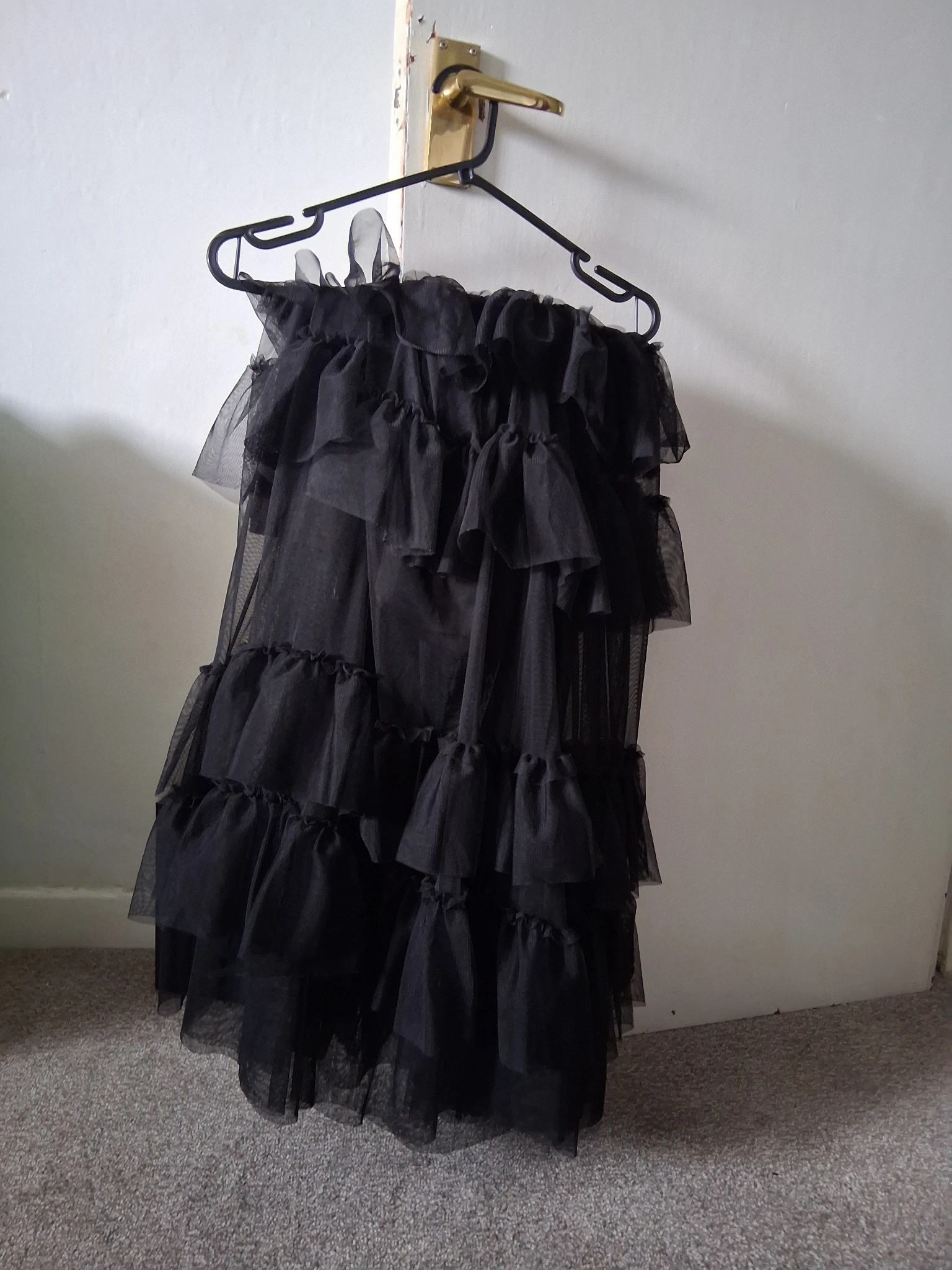 Black max meshed skirt