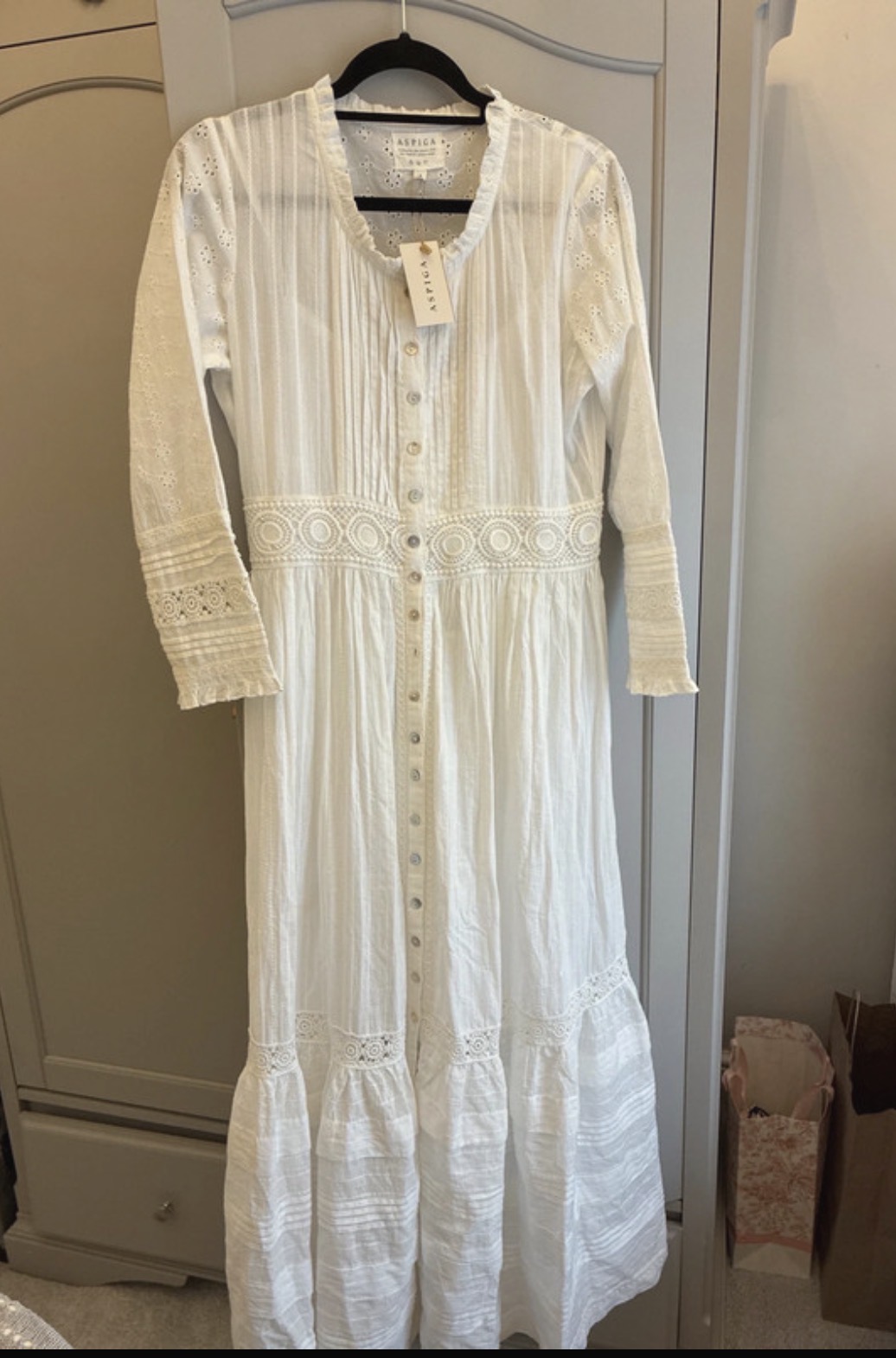 Audrey lace maxi dress
