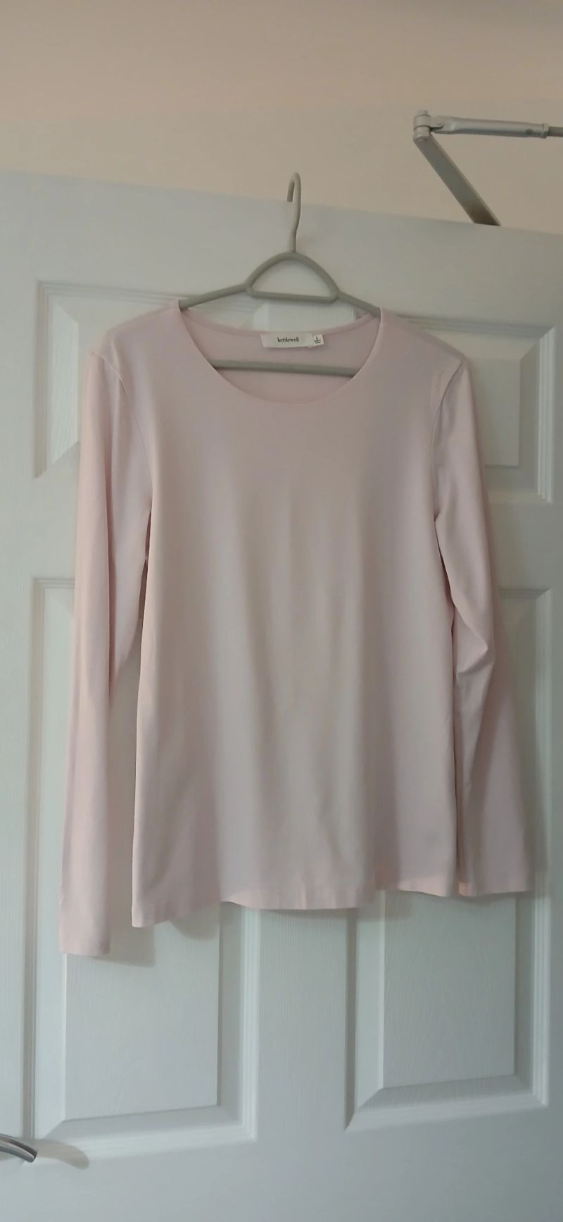 Darcey Long Sleeved Crew Neck