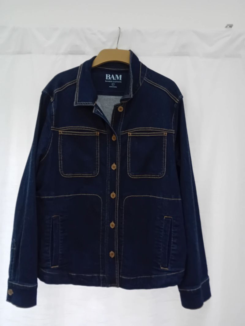Women's dark indigo denim jacket  L
